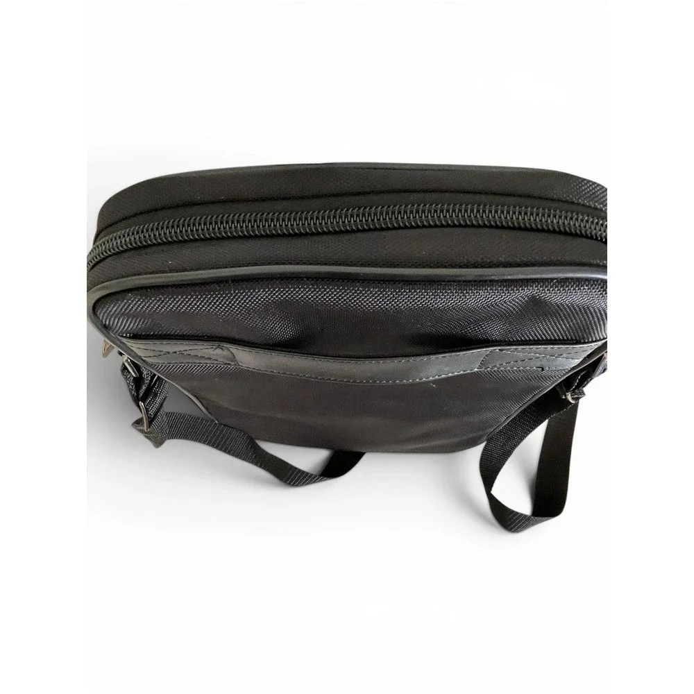 Kenneth Cole Reaction Night Day 12.1 Laptop Crossbody Bag Black Tech Case 538385